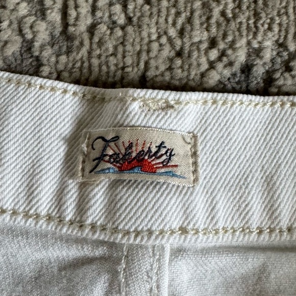 Faherty Sunwashed Denim Jean Short white cotton longer modest 32 - Picture 3 of 14